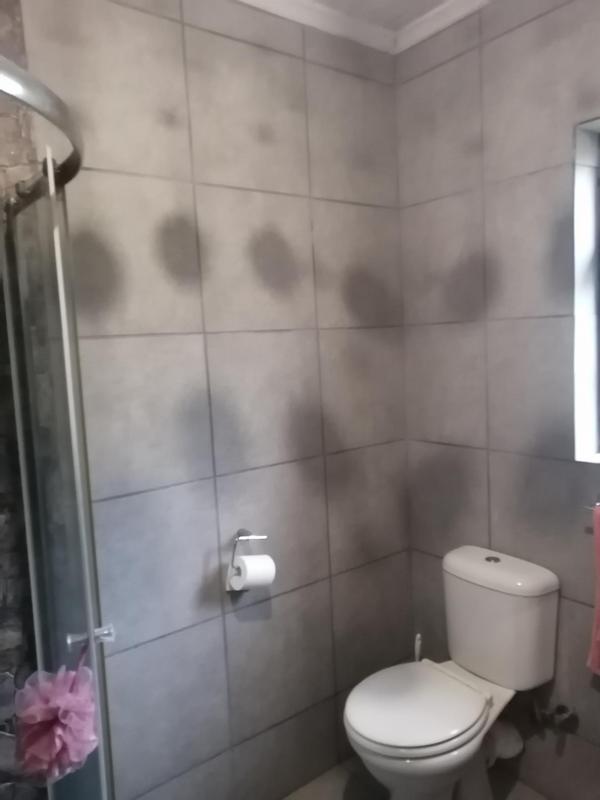 4 Bedroom Property for Sale in Sandbaai Western Cape